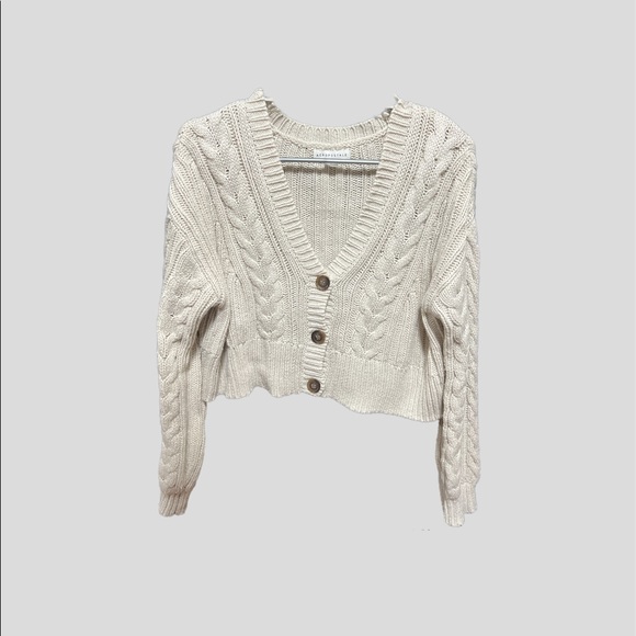 cream crop sweater - Picture 1 of 1